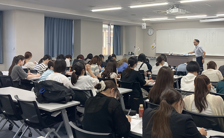 共立女子大学・共立女子短期大学