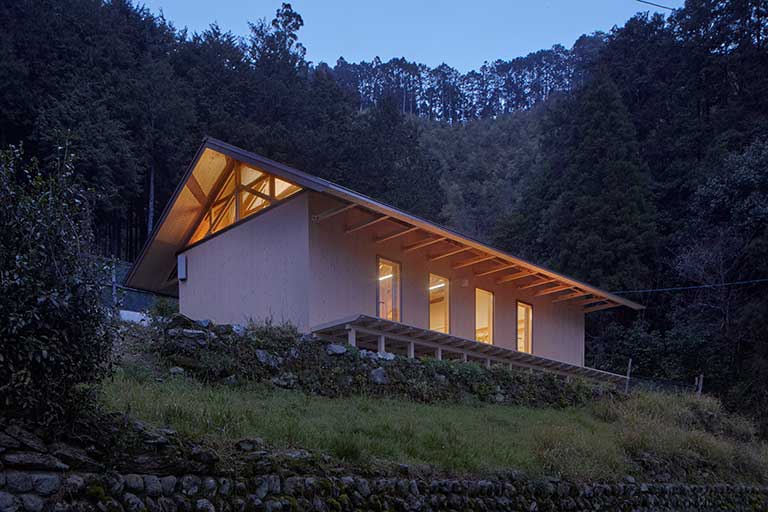 仁淀川町と協働開発。完全地産地消の平屋住宅モデル”仁淀川スタッドハウス。